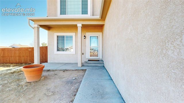 980 W El Nido Drive, Pueblo, CO 81007