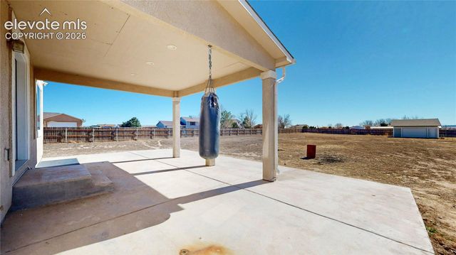 980 W El Nido Drive, Pueblo, CO 81007