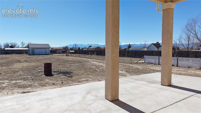 980 W El Nido Drive, Pueblo, CO 81007