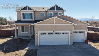 980 W El Nido Drive, Pueblo, CO 81007