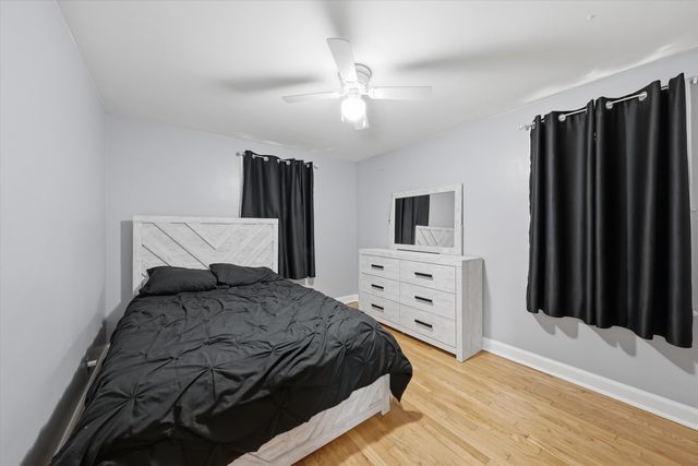 6548 S Kedvale Avenue, Chicago, IL 60629