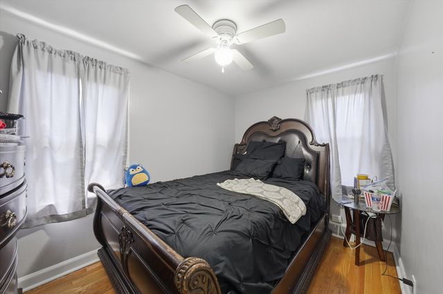 6548 S Kedvale Avenue, Chicago, IL 60629