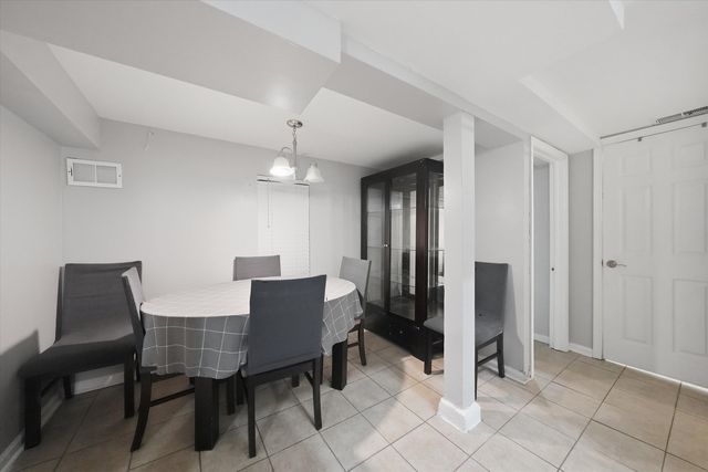 6548 S Kedvale Avenue, Chicago, IL 60629