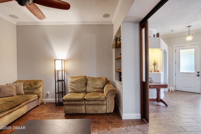 4185 Mayfair Lane, Port Orange, FL 32129