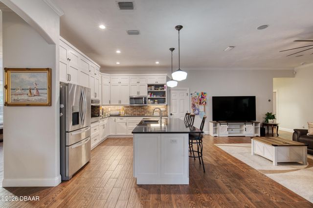 4185 Mayfair Lane, Port Orange, FL 32129