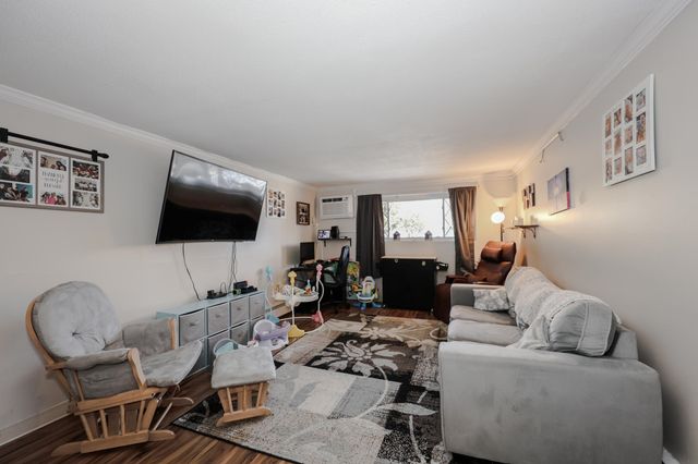 13 Silvestri Cir Unit 7, Derry, NH 03038