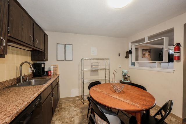 13 Silvestri Cir Unit 7, Derry, NH 03038