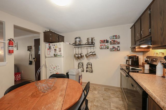 13 Silvestri Cir Unit 7, Derry, NH 03038