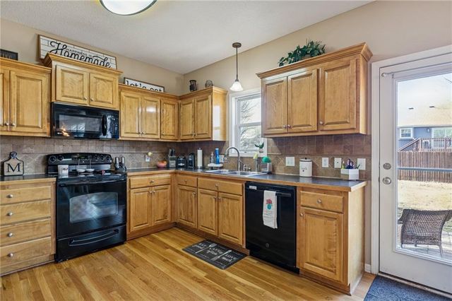 720 N Mulberry Street, Gardner, KS 66030