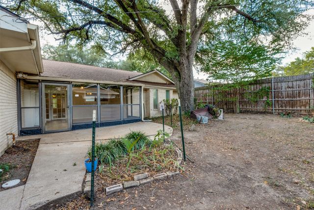 231 Larry Drive, Duncanville, TX 75137