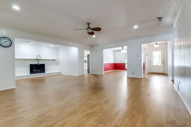 231 Larry Drive, Duncanville, TX 75137