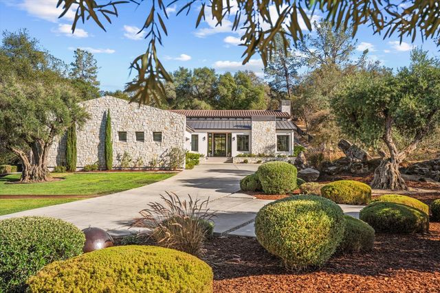 7006 Rutherford Canyon Rd, Loomis, CA 95650