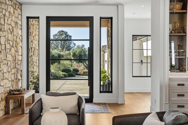 7006 Rutherford Canyon Rd, Loomis, CA 95650