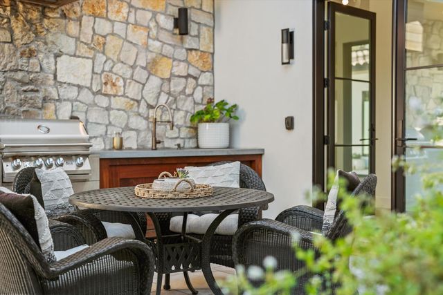 7006 Rutherford Canyon Rd, Loomis, CA 95650