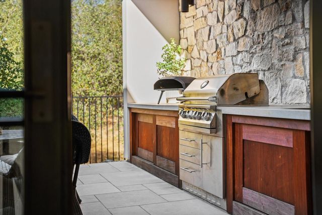 7006 Rutherford Canyon Rd, Loomis, CA 95650