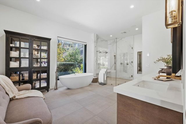7006 Rutherford Canyon Rd, Loomis, CA 95650