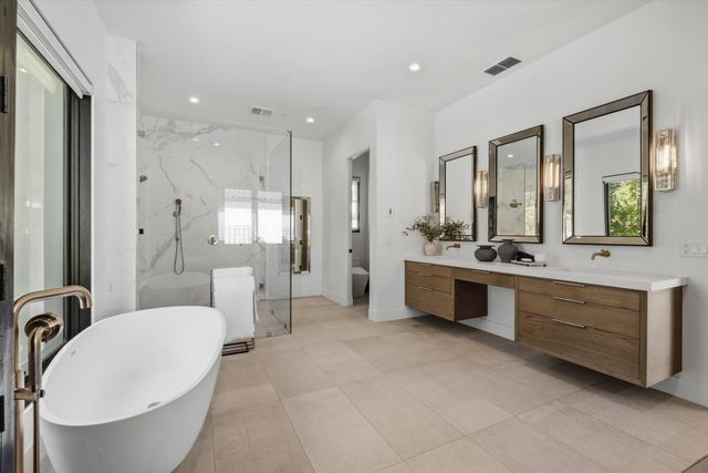 7006 Rutherford Canyon Rd, Loomis, CA 95650