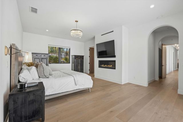 7006 Rutherford Canyon Rd, Loomis, CA 95650