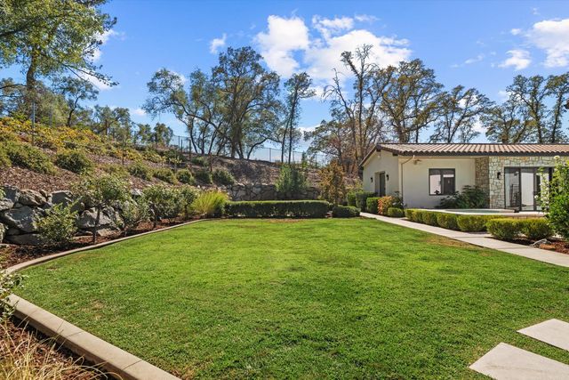 7006 Rutherford Canyon Rd, Loomis, CA 95650