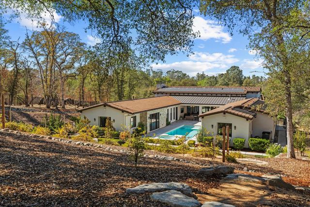 7006 Rutherford Canyon Rd, Loomis, CA 95650
