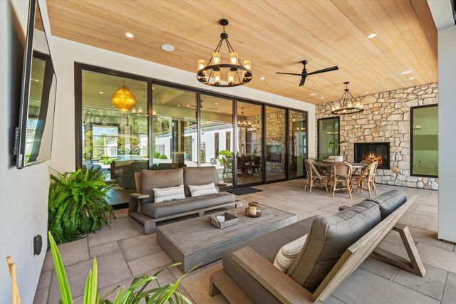 7006 Rutherford Canyon Rd, Loomis, CA 95650