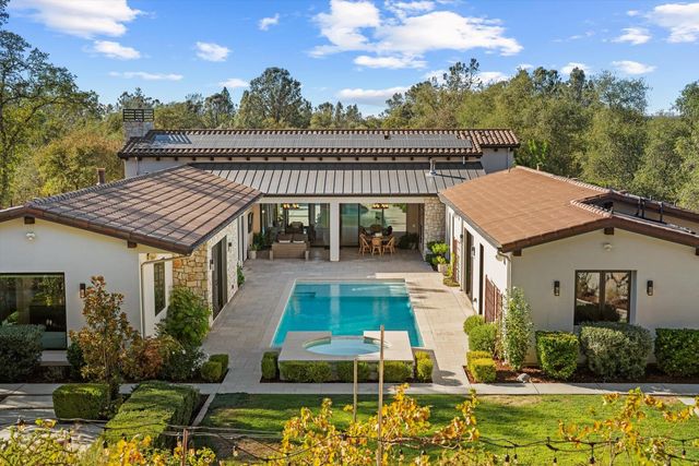 7006 Rutherford Canyon Rd, Loomis, CA 95650