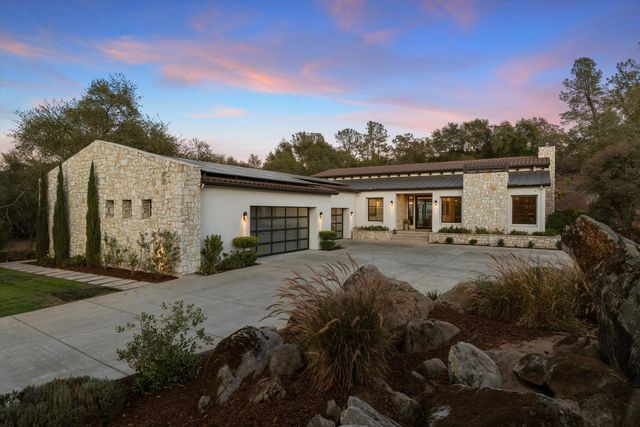 7006 Rutherford Canyon Rd, Loomis, CA 95650