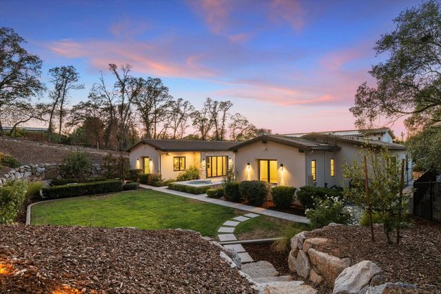 7006 Rutherford Canyon Rd, Loomis, CA 95650
