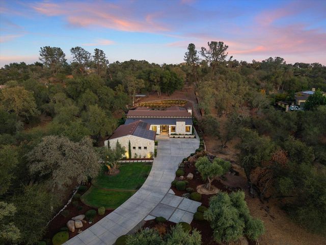 7006 Rutherford Canyon Rd, Loomis, CA 95650