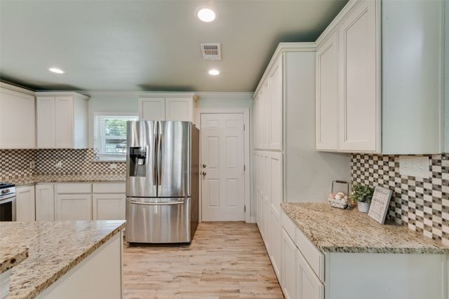 1910 Lucille Drive, Mesquite, TX 75149