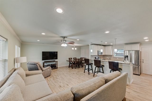 1910 Lucille Drive, Mesquite, TX 75149