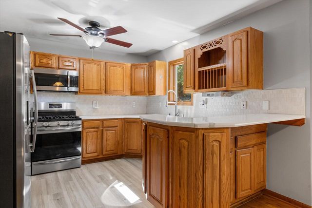 1246 40th AVENUE, Kenosha, WI 53144