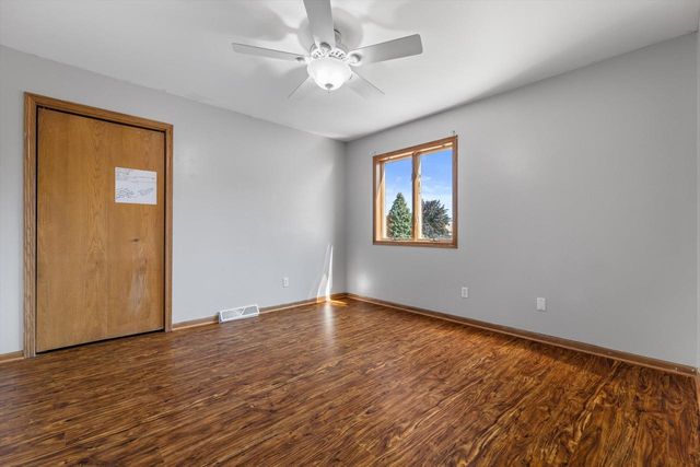 1246 40th AVENUE, Kenosha, WI 53144
