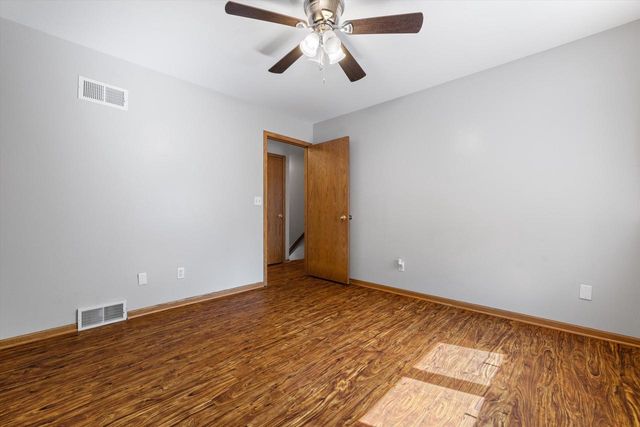 1246 40th AVENUE, Kenosha, WI 53144