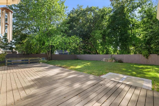 1246 40th AVENUE, Kenosha, WI 53144