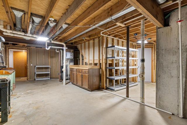 1246 40th AVENUE, Kenosha, WI 53144
