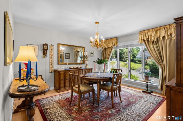 15 Rose Ridge Court, Stonington, CT 06379