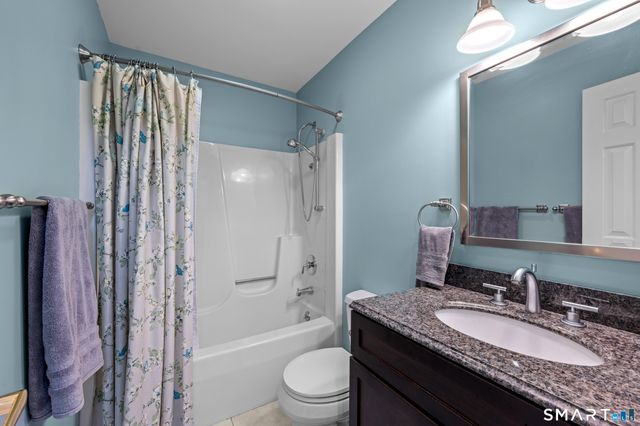 15 Rose Ridge Court, Stonington, CT 06379
