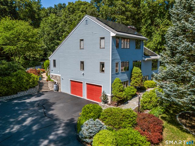 15 Rose Ridge Court, Stonington, CT 06379