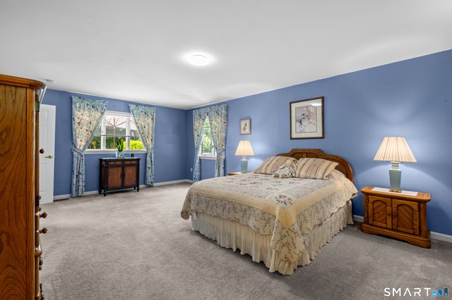 15 Rose Ridge Court, Stonington, CT 06379
