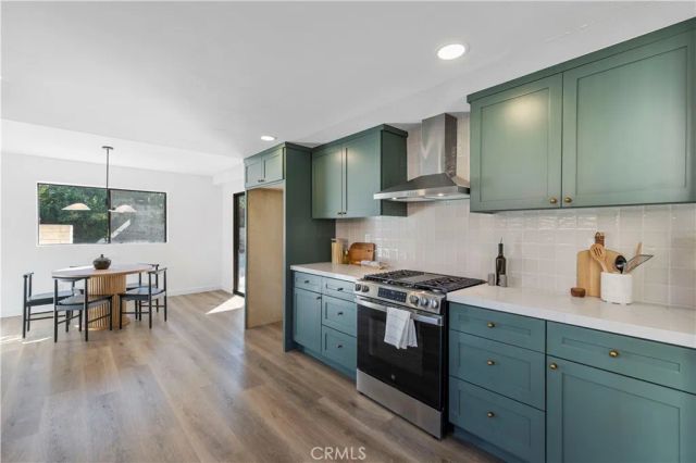 21108 Mayall, Chatsworth, CA 91311