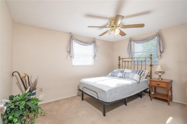 5207 SCHOOL ROAD, New Port Richey, FL 34653