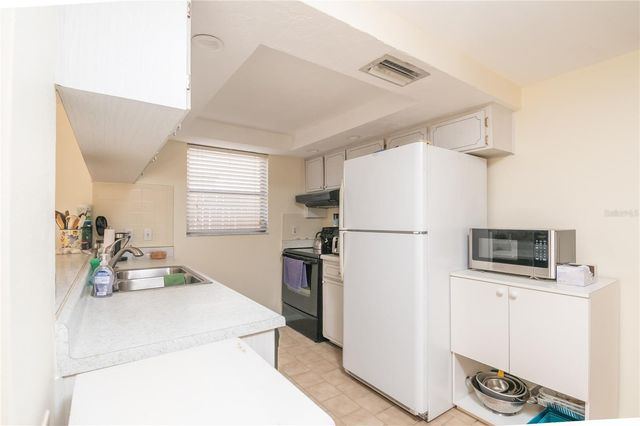 5207 SCHOOL ROAD, New Port Richey, FL 34653