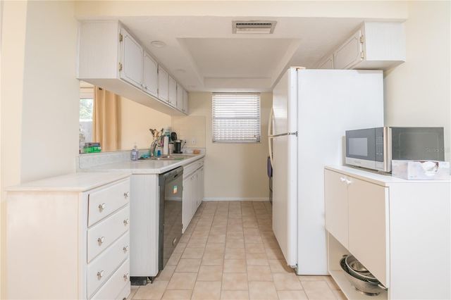 5207 SCHOOL ROAD, New Port Richey, FL 34653