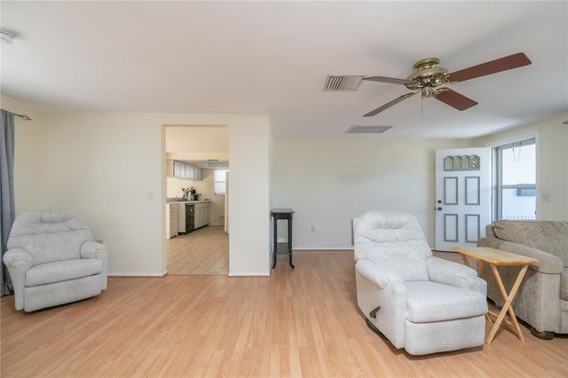 5207 SCHOOL ROAD, New Port Richey, FL 34653