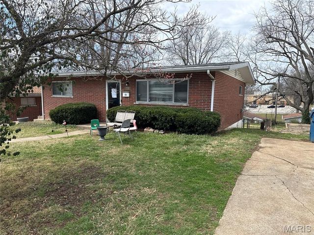 3413 Saint Henry Lane, Bel Ridge, MO 63121