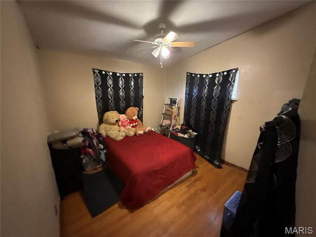 3413 Saint Henry Lane, Bel Ridge, MO 63121