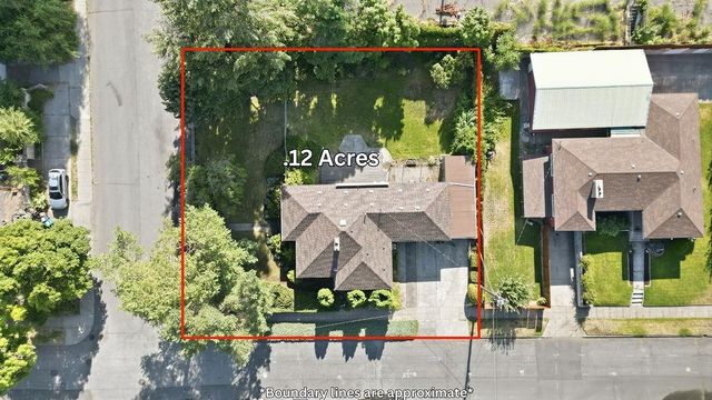 27 W Waverly Pl, Spokane, WA 99205