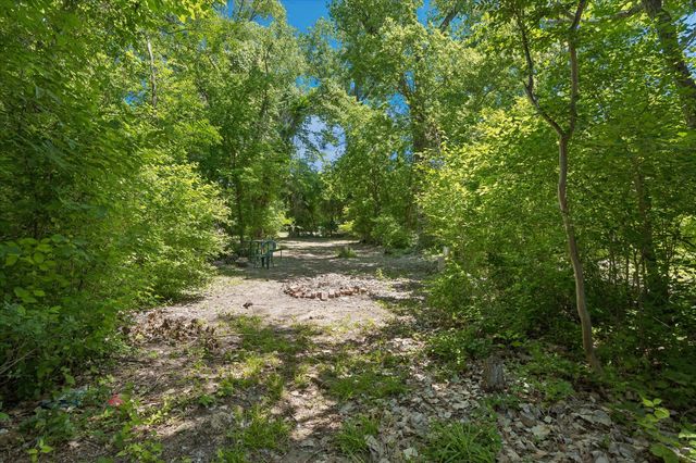 2435 E Lake Drive, Weatherford, TX 76087