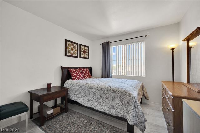 1520 Frank Aved Street 201, Las Vegas, NV 89110